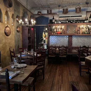 Main restaurant area