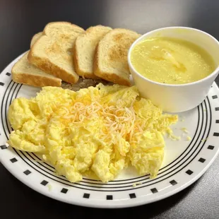 Petite breakfast
