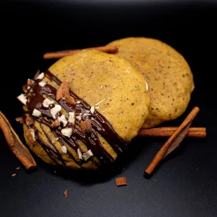Pumpkin Chai Cookies