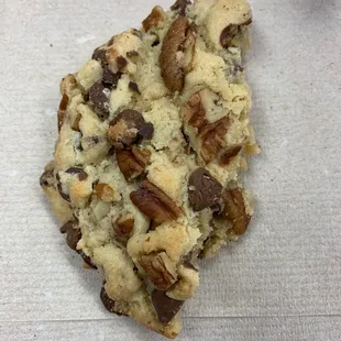 Amazing cookies. They still tastes fresh and yummy after a day.