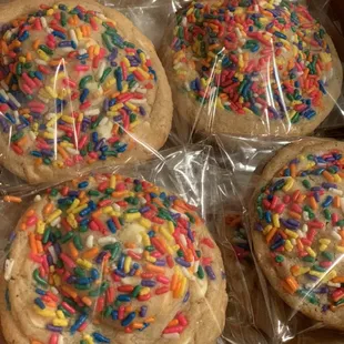 White Chocolate Chip Stuffed W/ Birthday Cake Oreo's