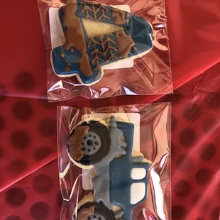 Held up great at our outdoor party, individually packing made for great party favors!