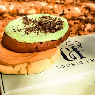 Mint chocolate and root beer cookies.