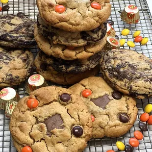 Reese's Peanut Butter Cup &amp; Marble Peanut Butter &amp; Double Chocolate