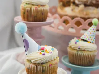 The Crafted Cake