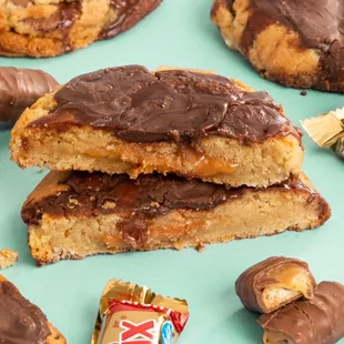 Twix Cookie (Seasonal)