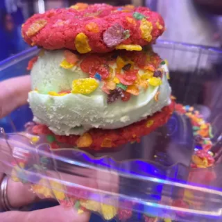 Gromlette Tutti Fruity Pebbles Cookies