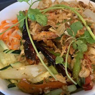 Lemongrass Shrimp Stir Fried with Onion and Pepper Vermicelli noodle