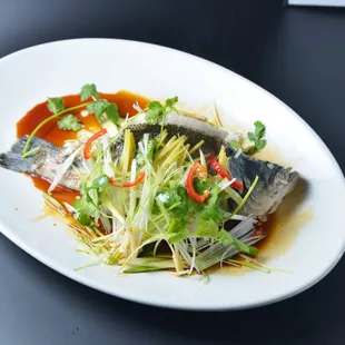 steamed live fish