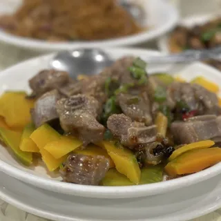 L8. Steamed Pork Ribs & Pumpkin w/ Black Bean Sauce