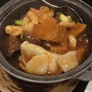 CP11. Braised Tofu & Seafood