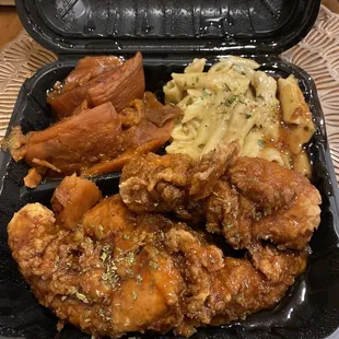 Honey garlic chicken tenders, jerk pasta, yams