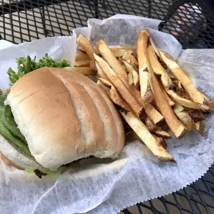 Cheeseburger and fries