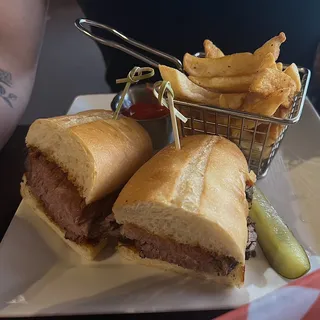 BBQ Tri-Tip Sandwich