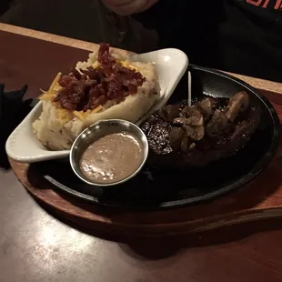 Whiskey Skillet Steak