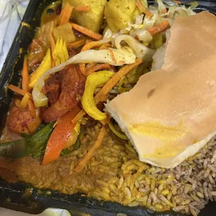 Curry Shrimp with coco bread