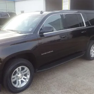 2015 Chevy Suburban 
Seat 6 passengers