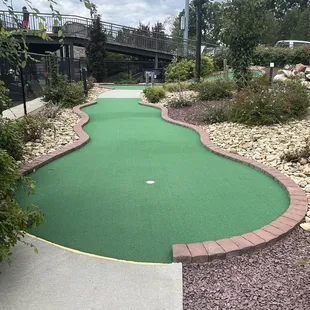 Mini golf next to the driving range