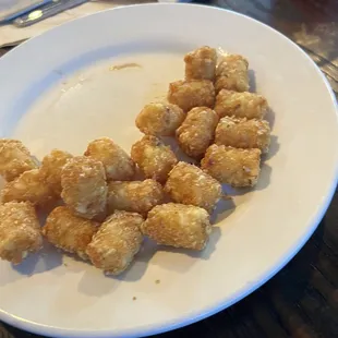 They left the tots on the table so by the time the burger came back out after being corrected, tots were cold