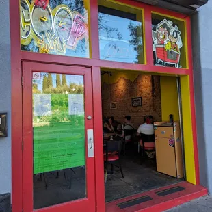 Coop on 4th Ave (exterior)