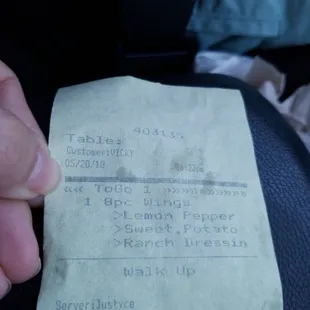 Extremely rude  attitude by Justyce when asked for missing ranch clearly on receipt.