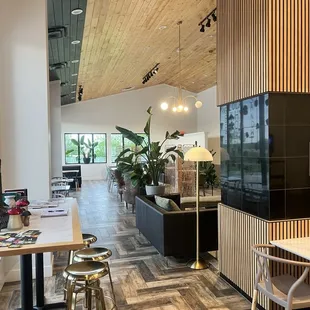 Warm colors and lighted nicely