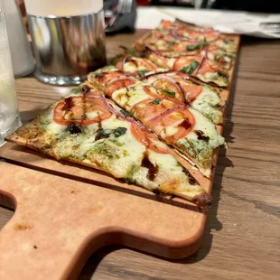 Caprese Flatbread