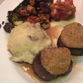 Grilled Tenderloin Medallions*