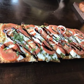 Caprese Flatbread