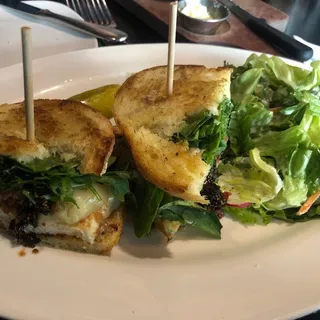 Sonoma Chicken Sandwich