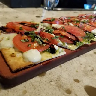 Caprese Flatbread