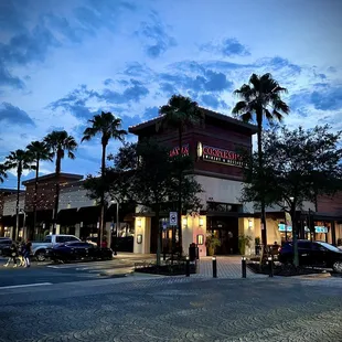 the outside of the restaurant