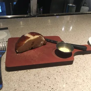 Pretzel Bread