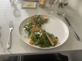 Matthew's Restaurant