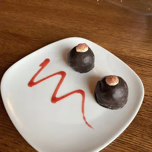 Raspberry Champagne Truffle