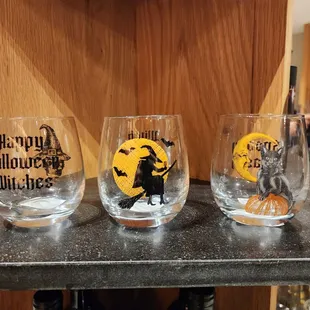  halloween themed wine glasses