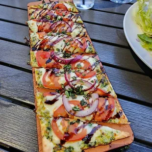Caprese Flatbread