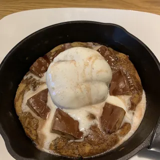 Reese's Ice Cream Cookie