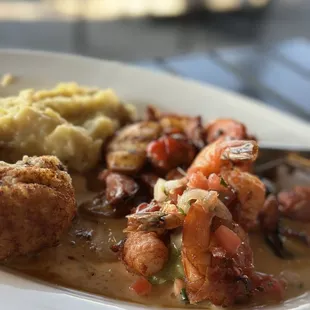 Cooper's Hawk Winery & Restaurant- Toledo