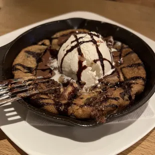 Reese's cookie--served warm!!