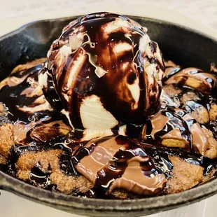 Reese&apos;s Reese&apos;s Ice Cream Cookie