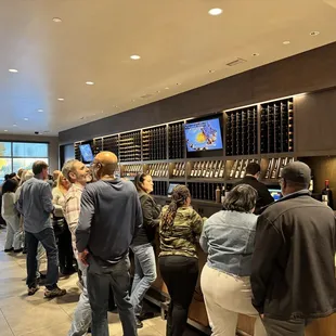 ramen and noodles, interior