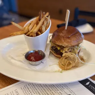 Classic Cheeseburger*