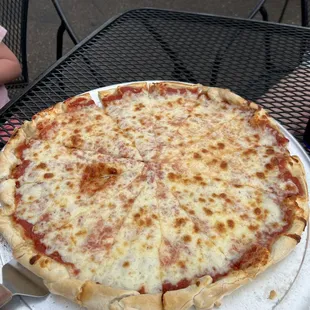 Cheese pizza