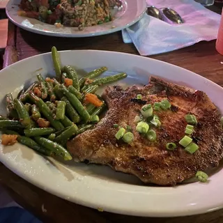 Grilled Pork Rib Chop