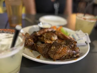 12 South Taproom & Grill