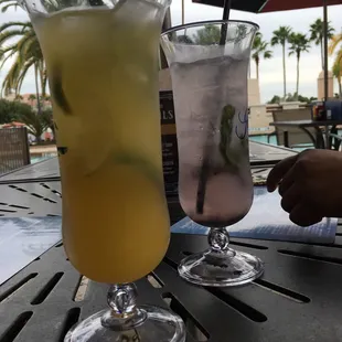 Mango and mixed berry Mojito