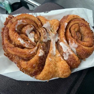 Flat Cinnamon Danish