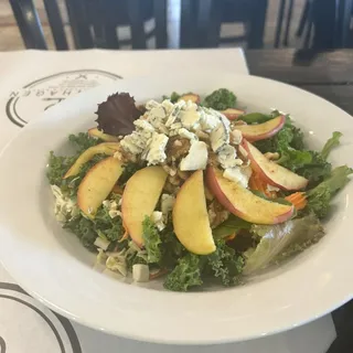 Apple and Nut salad