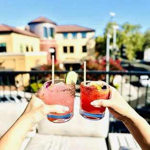 Cocktails... 2/5